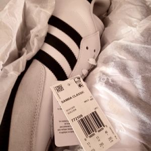 NIB ADIDAS SAMBA CLASSIC